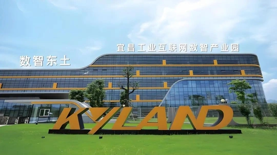 工业数字化新基座：东土科技构筑自主技术双支柱