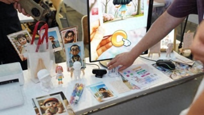 杭州“AI市集”开辟技术试验新场景，创意互动点燃生活应用火花